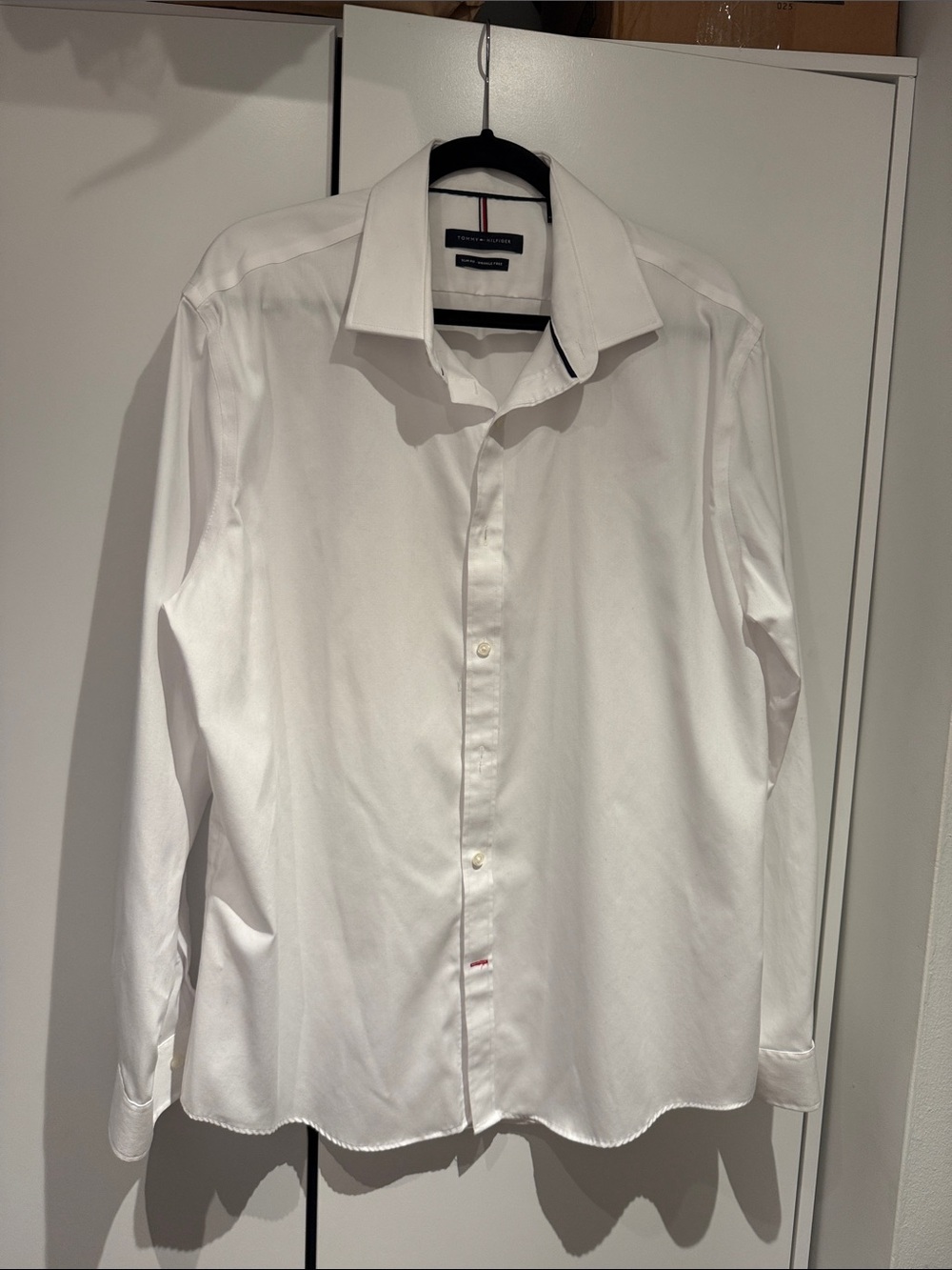 Tommy Hilfiger Men’s white shirt